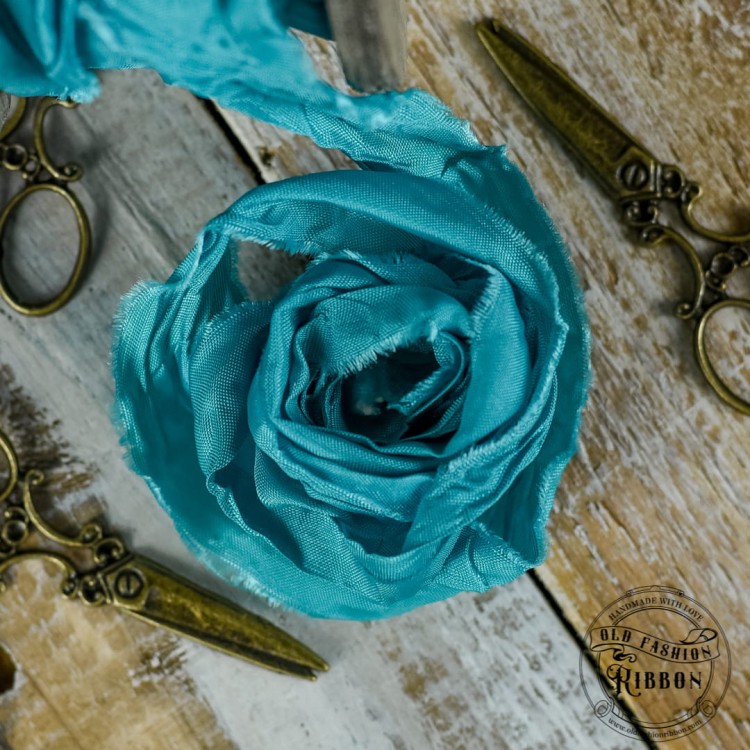 old-fashion-ribbons-morski-turkus