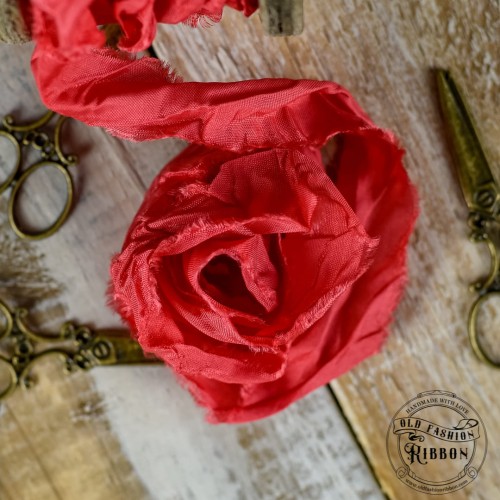 old-fashion-ribbons-malina