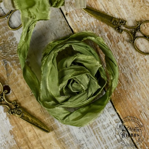 old-fashion-ribbons-ciemna-oliwka