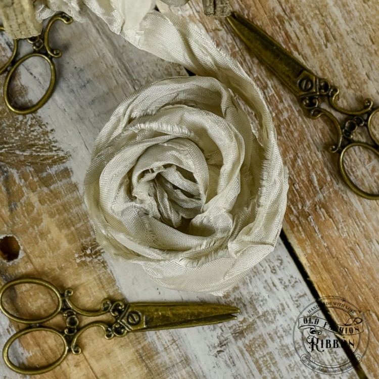 old-fashion-ribbons-85.jpg