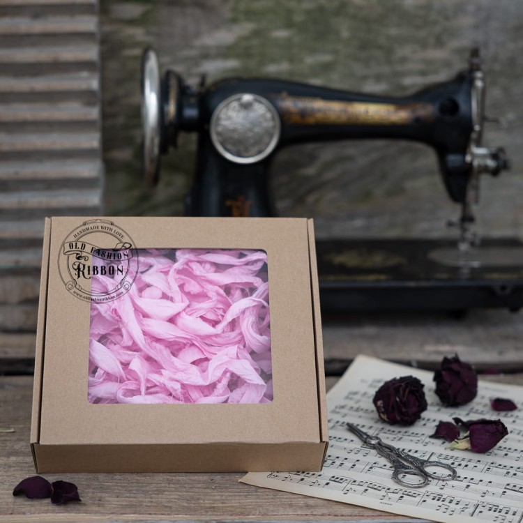 Ribbon-set-of-ribbons-in-a-box-CANDY-PINK.jpg